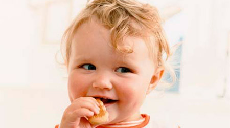 ¿Cuándo puede un bebé comer galletas?